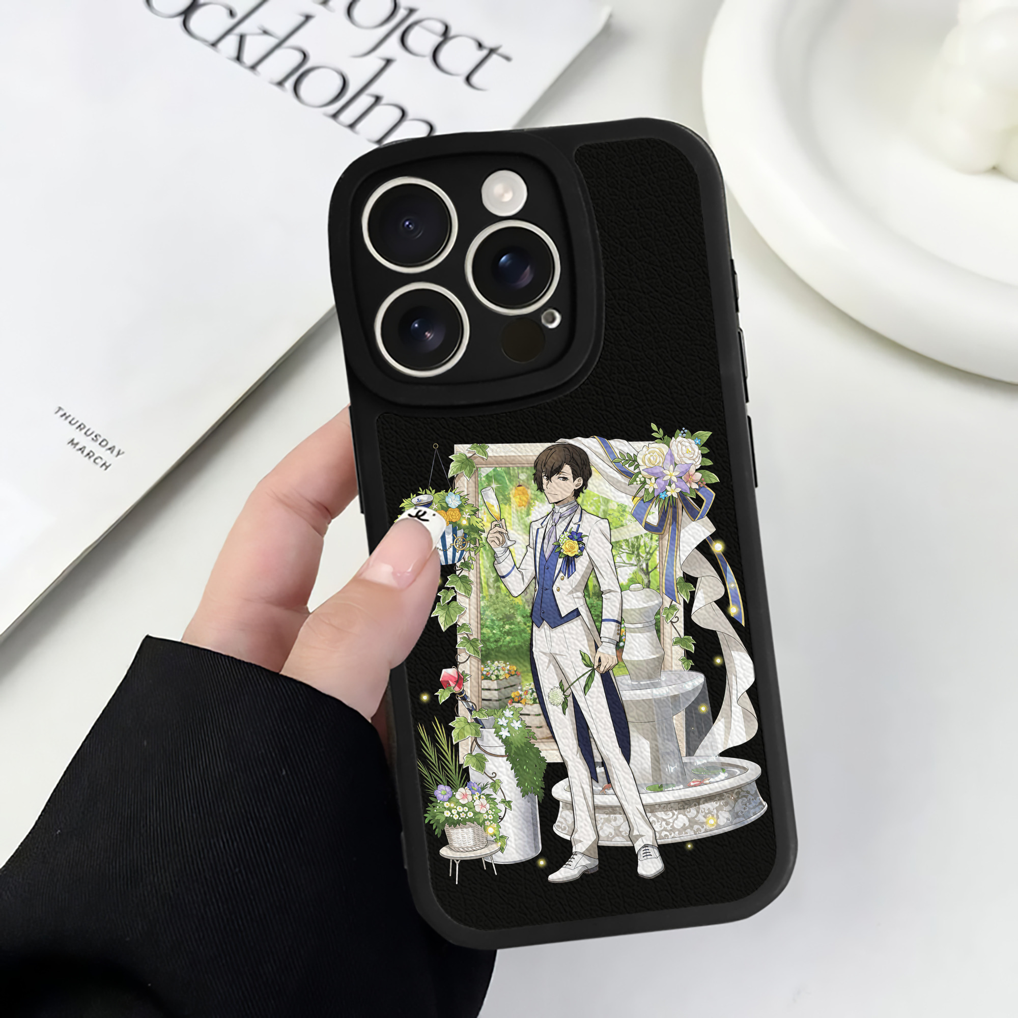 （画像用） 文豪ストレイドッグス Bungo Stray Dogs 【iPhone 16シリーズ対応】シリコンスマホケース（レザー調） 材質：シリコン